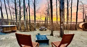 Refuge Bay's Aqua Tiny Home - Luxury Off Grid Escape - Image 5