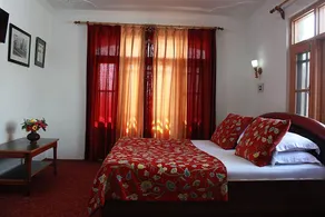 Hospitality Home - Image 4