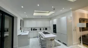 Stockwell Residences - The Grand Lumière Suite - Image 4
