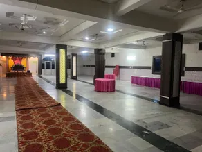 Hotel Maa Chintpurni International - Image 5