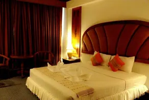 Thepnakorn Hotel - Image 5