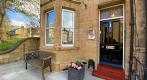 Tate House - Image 3