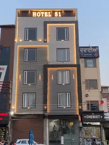 Hotel 51 - Image 2