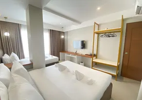 Olive's Suites - Image 4