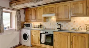 Cleeve- Ukc4922 - Image 3