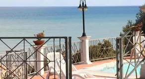 Hotel Piccolo Paradiso Del Gargano - Image 3