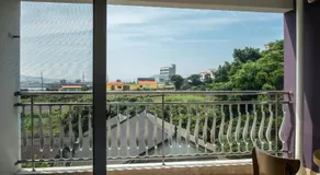 Breeze Bay Hotel - Image 5