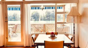 The Anchorage- A waterfront 70’s retreat - Image 2