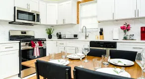 World Cup 2026 Getaway - Spacious 4BR near Boston - Free Parking 37-2 - Image 5
