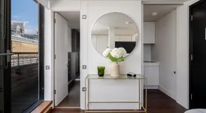 Tower of London I Your Apartment - Image 4