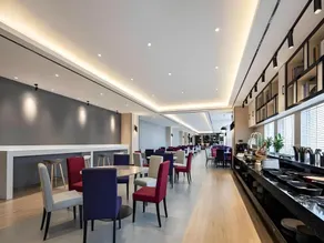 Campanile Hotel Wuhan Zhongnan Road Metro Station - Image 5