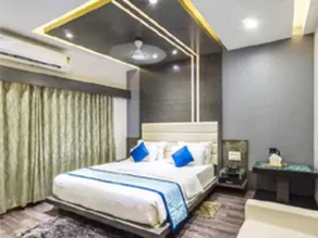 Hotel Corona - Image 2
