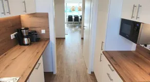 3 Zi, Balkon, ruhig, 73m²: ein Hauch von Luxus - Image 4