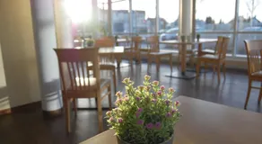 XZLLENZ light, Parken, 24h digitaler Check In und Zugang - Image 5