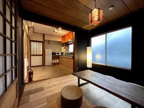 CalmbaseRIVER Traditional House Rental with Fishing from the Window. 2-minute Walk to Toda Bay - Image 3