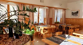 Gasthaus Alpenrose - Image 2
