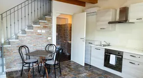 Delta House - Image 3