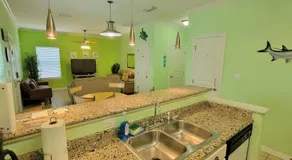 In Entertainment District Ample Bedding Pool - Image 4