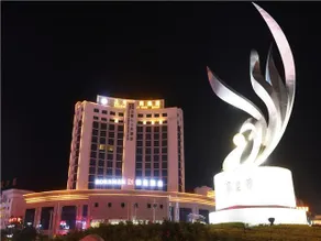 Borrman Hotel Baiyin Government Square - Image 5
