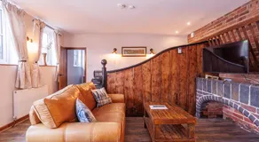 Stables Wem - Image 2