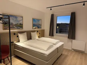 Easy Stay - Image 2