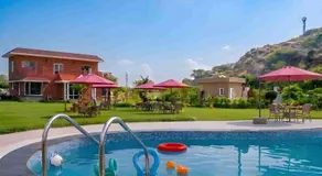 StayVista at Hillside Paradise in Sohna with Jacuzzi, kids play area, view of Aravalli Hills - Image 2