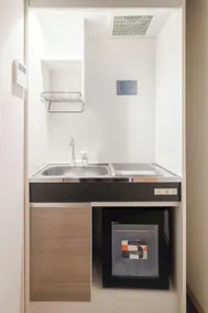 Osaka Tennoji Family Residence - Image 4