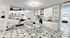 FASCINANTE Hogar en Cabo Pino en MARBELLA - Image 2