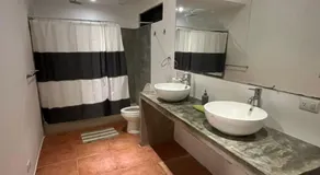 Tamarindo Backpackers - Image 2