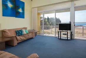 Retreat Beside The Beach - Unit Five - Image 3