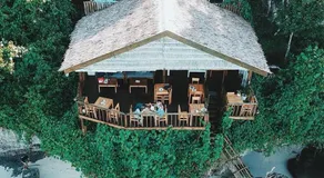 Cosmos Bungalows - Image 5