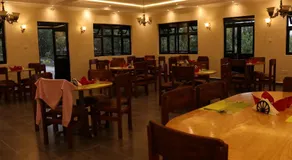 MALEWA RIVERSIDE RESORT & Cottages - Image 4