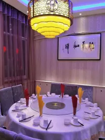 Yinhe Hotel - Image 2