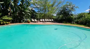 Kiaat Bungalows - Image 3