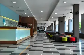 HP Temasek Hotel - Image 2