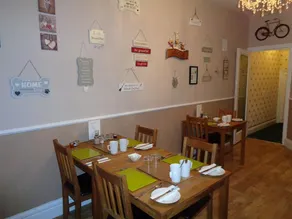 Kingsmere Guest House - Image 4
