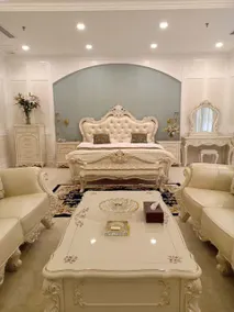 Sanhe HuiFu International Business Hotel - Image 3