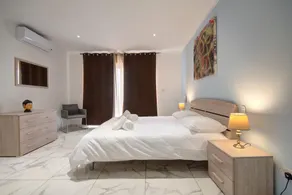 Modern Beach APT w/ Fantastic Sea Views ★ - 1 - Image 4
