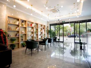 GreenTree Inn Express Shanghai Pudong Lingang New City Yunhan Road - Image 2