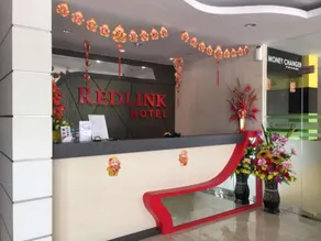 Redlink Hotel - Image 2