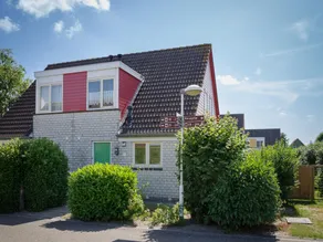Nice Holiday Home Near Beach - Image 4