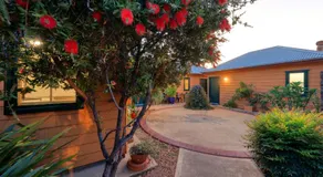 Prince Of Wales Hotel Gulgong - Image 5