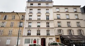 Cosy and Central Sacré-Coeur View Appartment, 50m to Paris - Image 4
