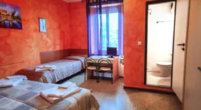 Hotel Violetta - Image 2