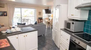 Waterfront - Knysna Quays Accommodation- Family Apartments - Image 5