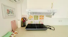 Habitación con baño y cocina - Image 5