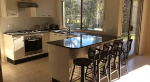 Idyllic Bush Retreat - Image 3