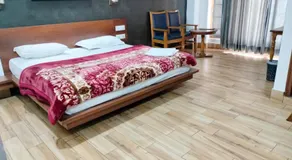 Hotel Allseasons - Image 3