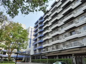J Town serviced Apartments&hotel - Image 4