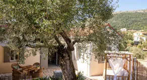 Olivea Premium Holiday Homes - Image 3
